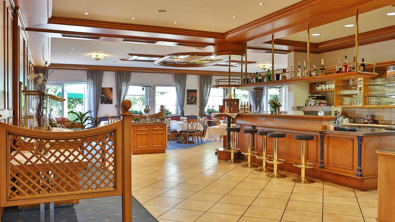 Hotel Alznauer Hof Gomaringen Eksteriør billede