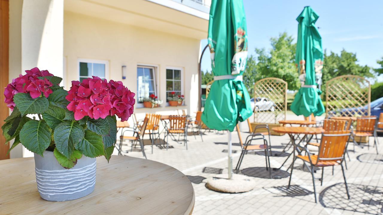 Hotel Alznauer Hof Gomaringen Eksteriør billede
